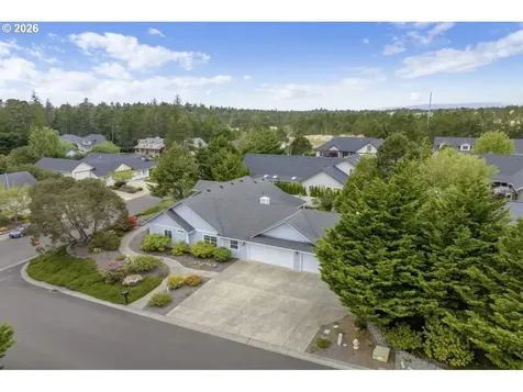2515 Willow Crest Court Florence OR 97439