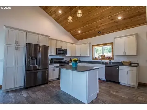 2636 Western Drive Coquille OR 97423