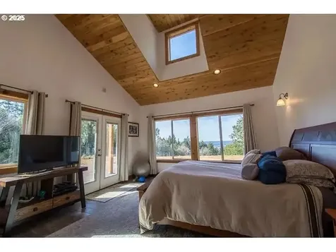 2636 Western Drive Coquille OR 97423