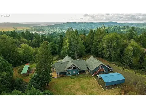 2636 Western Drive Coquille OR 97423