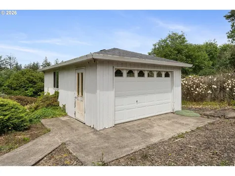 2418 1st Street Tillamook OR 97141