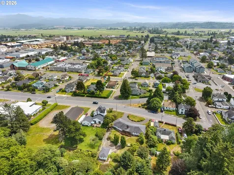 2418 1st Street Tillamook OR 97141