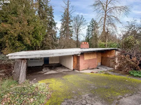 5123 SW Beaverton Hillsdale Highway Portland OR 97221