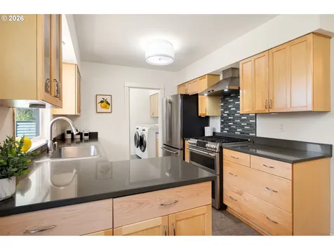 2780 SW West Point Avenue Portland OR 97225