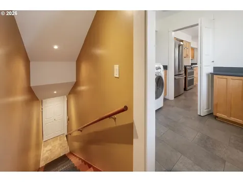 2780 SW West Point Avenue Portland OR 97225