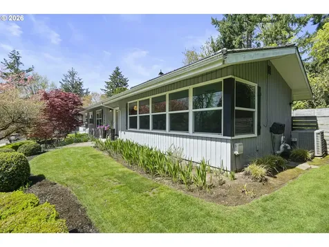 2780 SW West Point Avenue Portland OR 97225