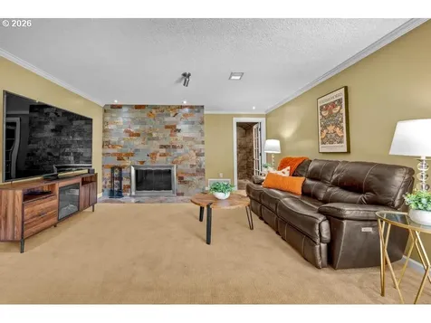2780 SW West Point Avenue Portland OR 97225