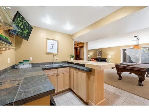 2780 SW West Point Avenue Portland OR 97225