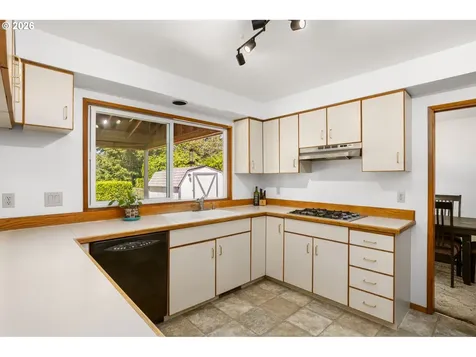 1790 Ostman Road West Linn OR 97068