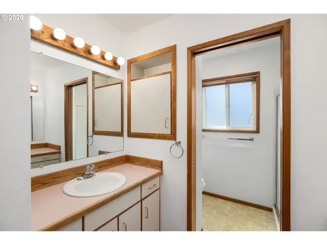 1790 Ostman Road West Linn OR 97068