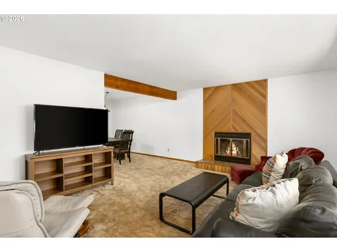 1790 Ostman Road West Linn OR 97068