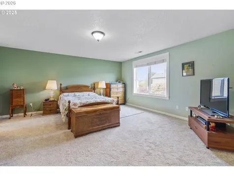 10006 NE 103rd Street Vancouver WA 98662