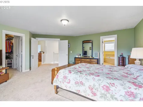 10006 NE 103rd Street Vancouver WA 98662