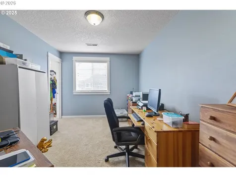 10006 NE 103rd Street Vancouver WA 98662