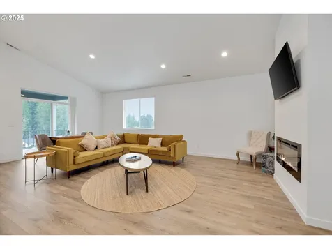 2599 NE Currin Creek Drive Estacada OR 97023