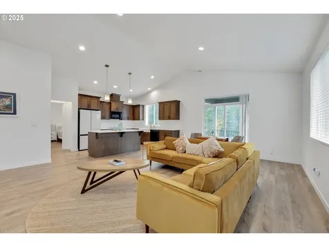 2599 NE Currin Creek Drive Estacada OR 97023