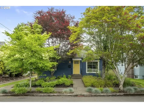 7336 SE 20th Avenue Portland OR 97202