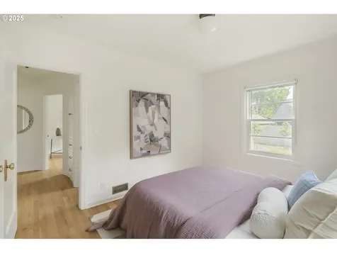 7336 SE 20th Avenue Portland OR 97202