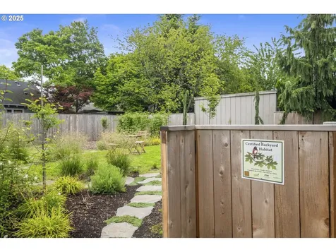 7336 SE 20th Avenue Portland OR 97202