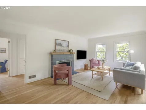 7336 SE 20th Avenue Portland OR 97202