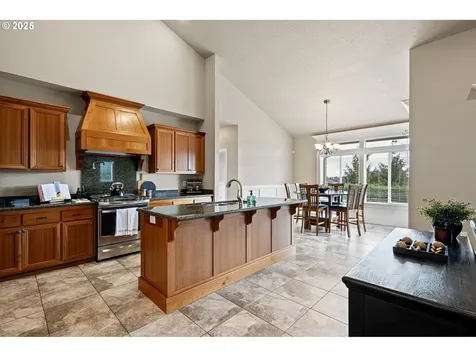 3556 Summit Sky Boulevard Eugene OR 97405