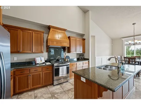 3556 Summit Sky Boulevard Eugene OR 97405