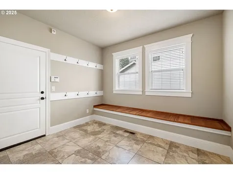 3556 Summit Sky Boulevard Eugene OR 97405