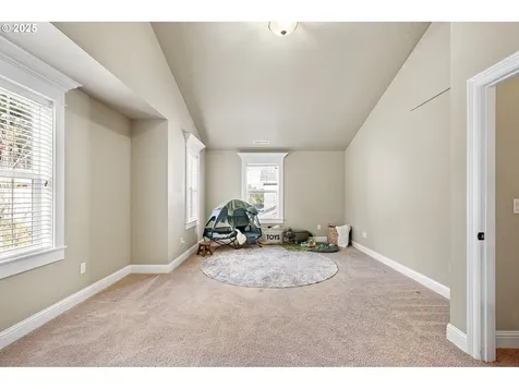 3556 Summit Sky Boulevard Eugene OR 97405