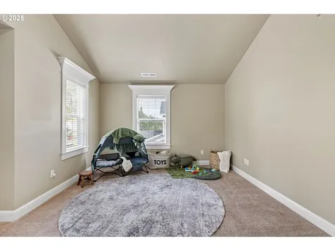 3556 Summit Sky Boulevard Eugene OR 97405