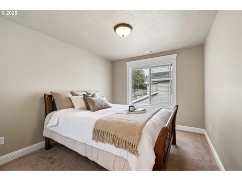 3556 Summit Sky Boulevard Eugene OR 97405