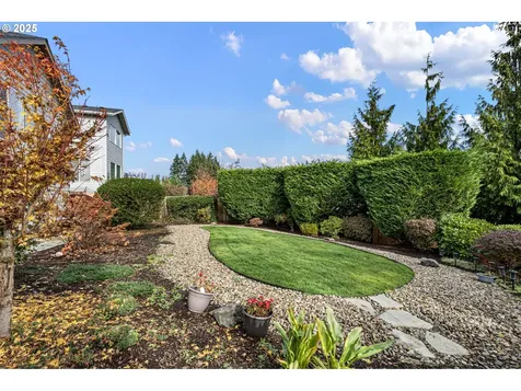 3556 Summit Sky Boulevard Eugene OR 97405