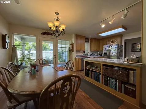 970 Hassett Street Brookings OR 97415