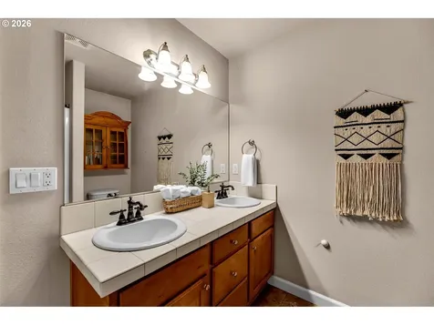 40107 NE Miller Road Washougal WA 98671