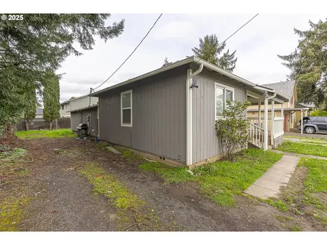 813 SE Ford Street Mcminnville OR 97128