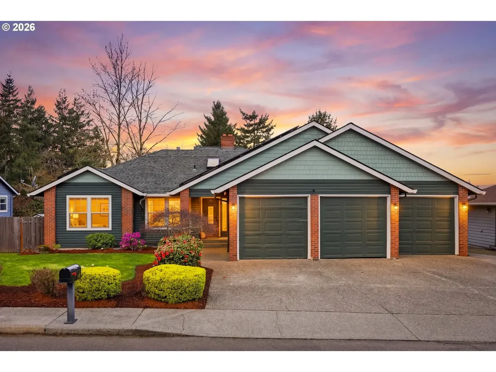 7715 SE 110th Avenue Portland OR 97266