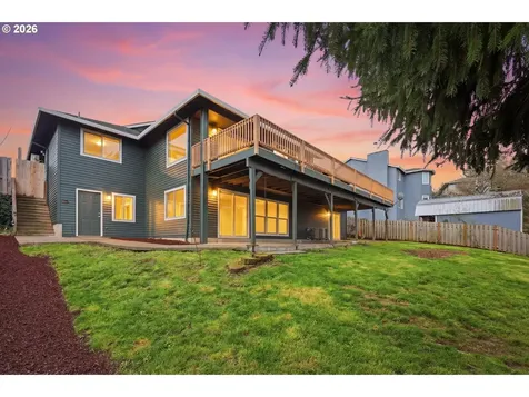 7715 SE 110th Avenue Portland OR 97266