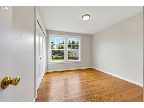 7715 SE 110th Avenue Portland OR 97266