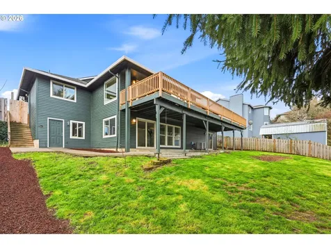 7715 SE 110th Avenue Portland OR 97266