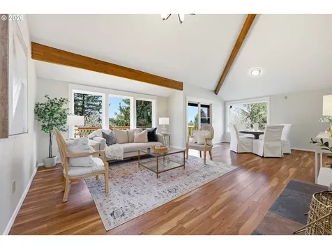 7715 SE 110th Avenue Portland OR 97266