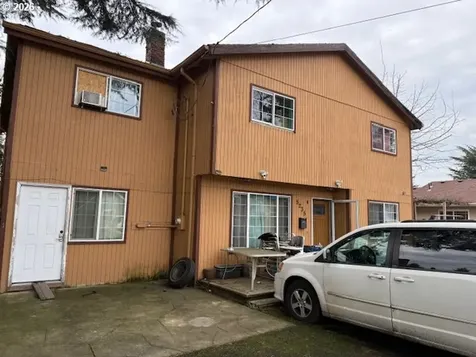 5235 NE 73rd Avenue Portland OR 97218
