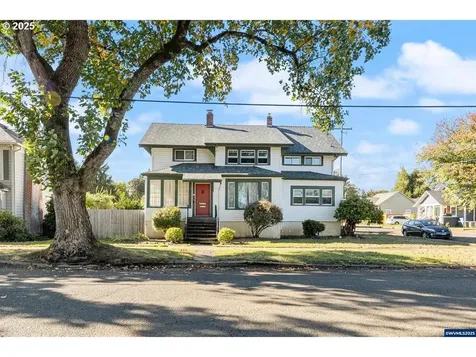 1111 SW Levens Street Dallas OR 97338
