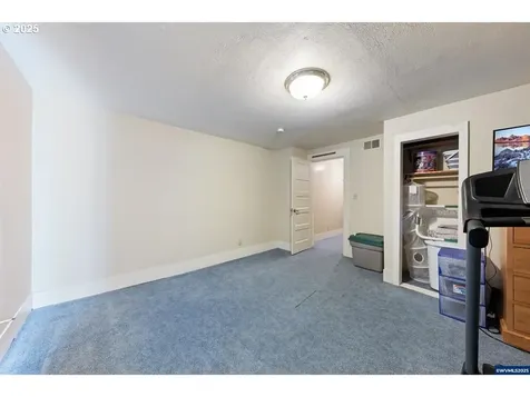 1111 SW Levens Street Dallas OR 97338