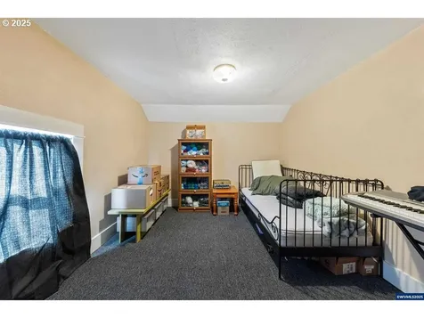 1111 SW Levens Street Dallas OR 97338