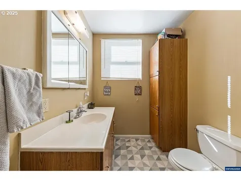 1111 SW Levens Street Dallas OR 97338