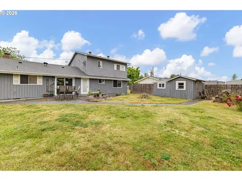 430 N 6th Street Harrisburg OR 97446