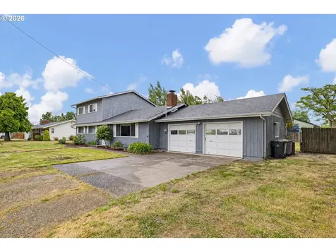 430 N 6th Street Harrisburg OR 97446
