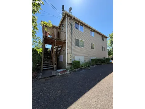 11722 SE Ankeny Street Portland OR 97216