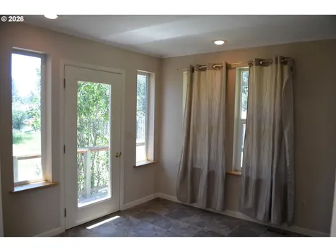 137008 Main Street Crescent OR 97733