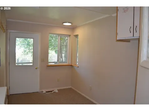 137008 Main Street Crescent OR 97733