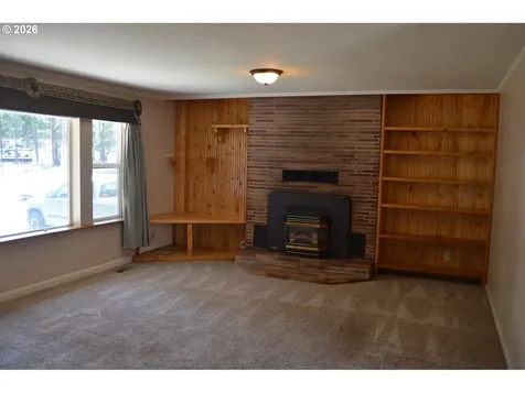137008 Main Street Crescent OR 97733